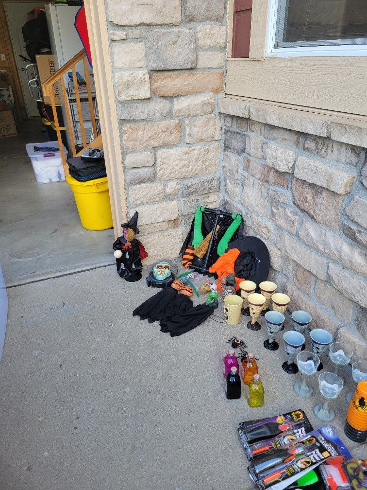 Halloween Party Enthusiast