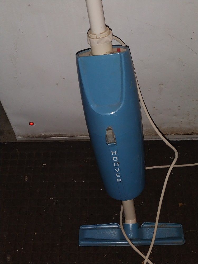 Vintage Hoover Upright Stick Vacuum Works! Brand New Filter And Have Backup Filters
