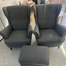 ***FREE*** Captain Chairs With Foot Rest