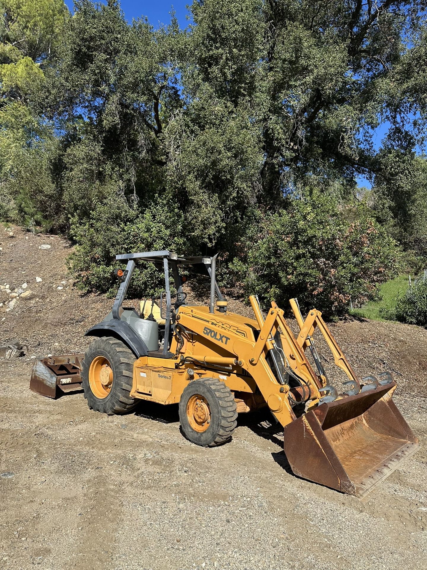 Case 570lxt Skip Loader Tractor 