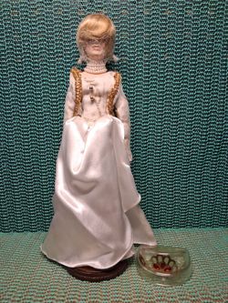 1998 princess Diana porcelain doll