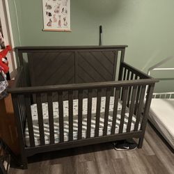 Crib Plus Beauty rest Silver Mattress Plus Sheets Need Gone ASAP