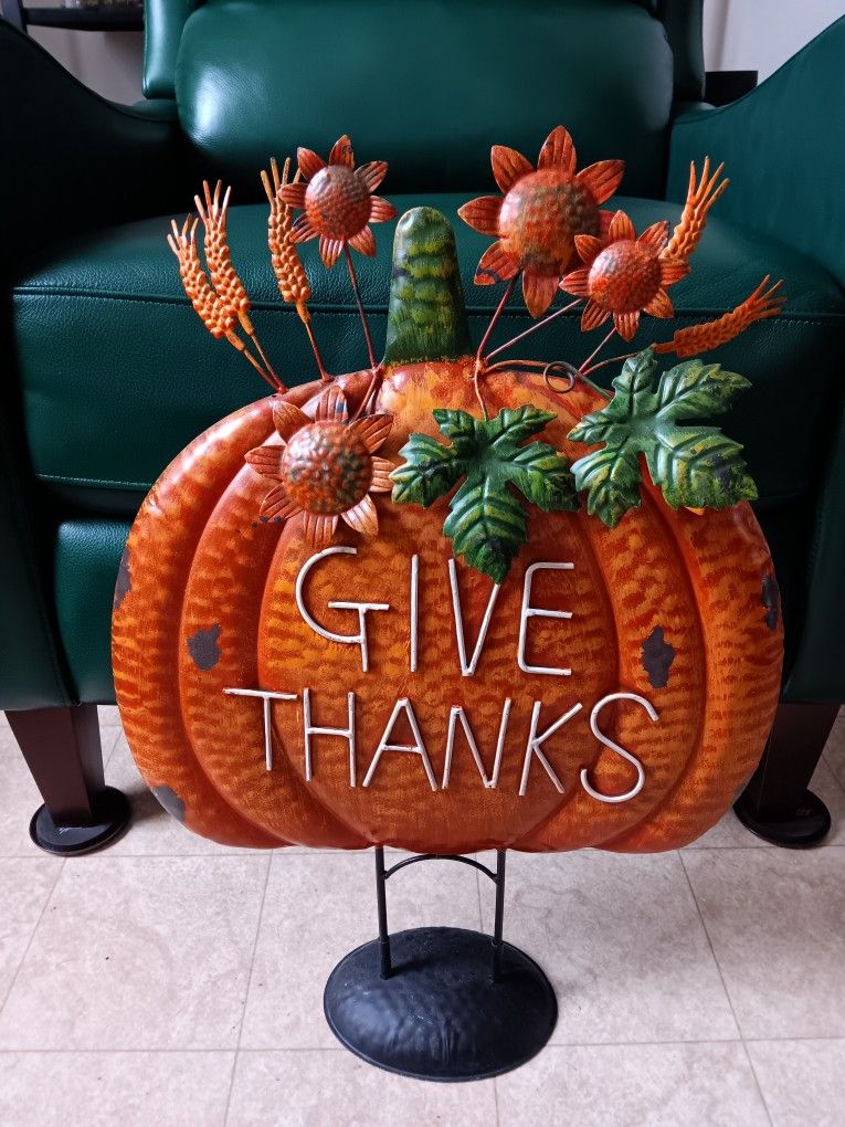 New Give Thanks Pumpkin Thanksgiving Metal Yard Art Standing Door Greeter Harvest Holiday Garden Decor 17" x 24"