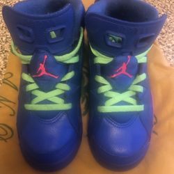 Kids Jordan Size 12.5