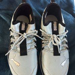 Good Puma. Tennis. Size7/