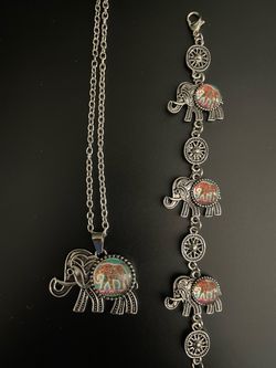 *NEW* Elephant Necklace And Bracelet. $4 EACH. Multiple Quantities Available
