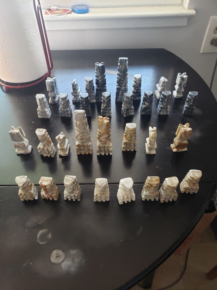 Stone / Marbel Chess Pieces