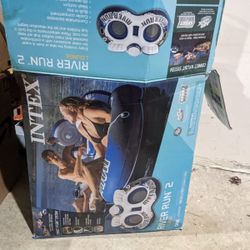 Intex River Run 2 Lounge Floatation Device