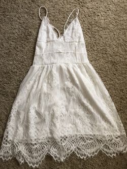 Cute white dress!