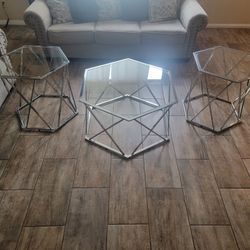 Madanere table set of 3