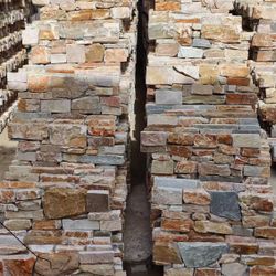 Exterior Stone Veneer Slate Stone Wall Cladding Panel left over from a pool project.