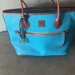 Dooney Bourke Purse 