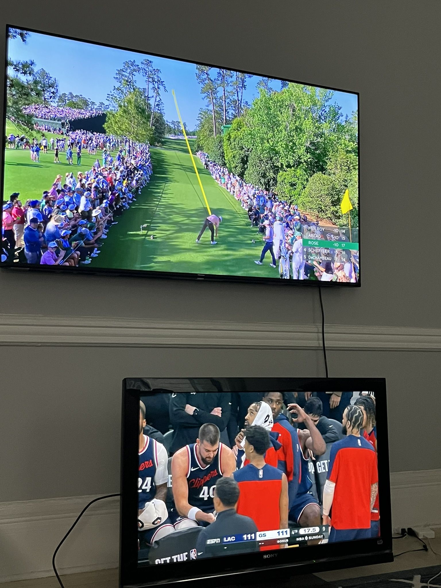 TV (40 Inch)