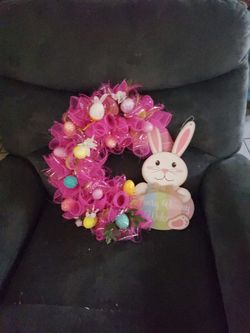 Beautiful Easter reef and lights up