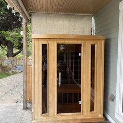 Infrared Sauna  With Bluetooth And Speakers