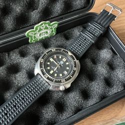 SD1970 Seiko Captain Willard Homage Watch (Seiko movement, sapphire glass and ceramic bezel)
