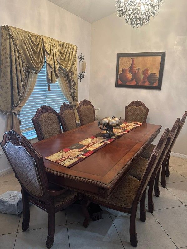 Dinning Table With 6 Chairs + 2 Bar Chair