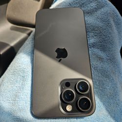 iPhone 15 PRO (Not-Max) • 128 GB • UNLOCKED 🔐  • Mint (Price Firm)