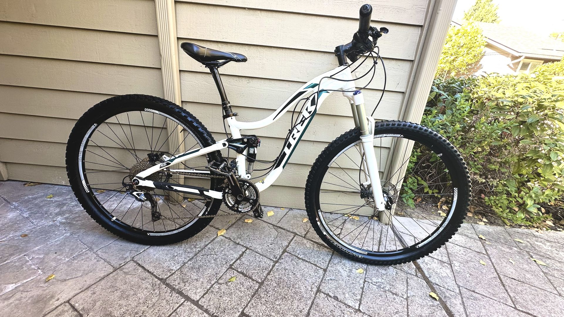 Trek Lush 2014 Full Suspension Women Bike  