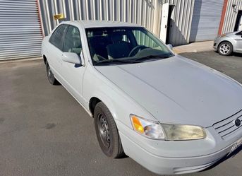 1999 Toyota Camry