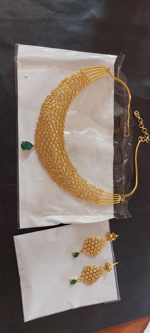 Necklace (Choker Length)