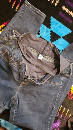 Old Navy Maternity Jeans