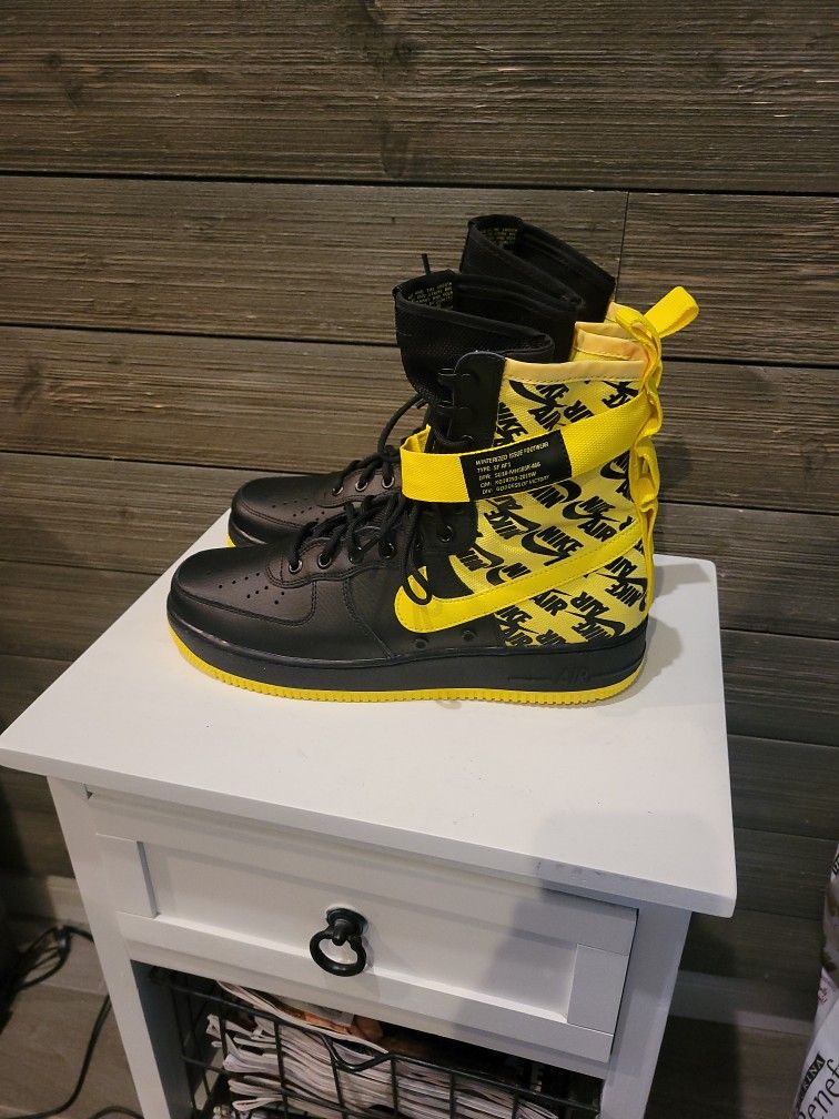 Nike Air Force 1 SF High Black Dynamic Yellow