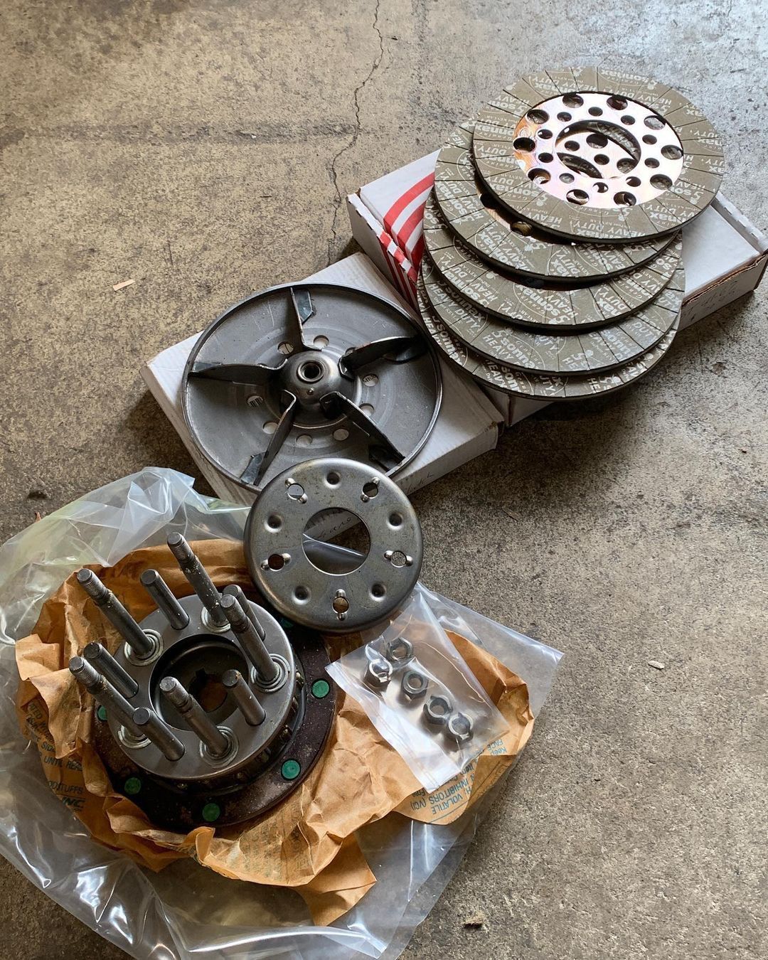 NOS Big Twin Clutch Pile
