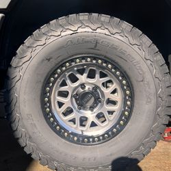 KMC KM549 GRS WHEELS AVAILABLE IN ALL SIZES AND COLORS FINANCING AVAILABLE NO CREDIT NEEDED