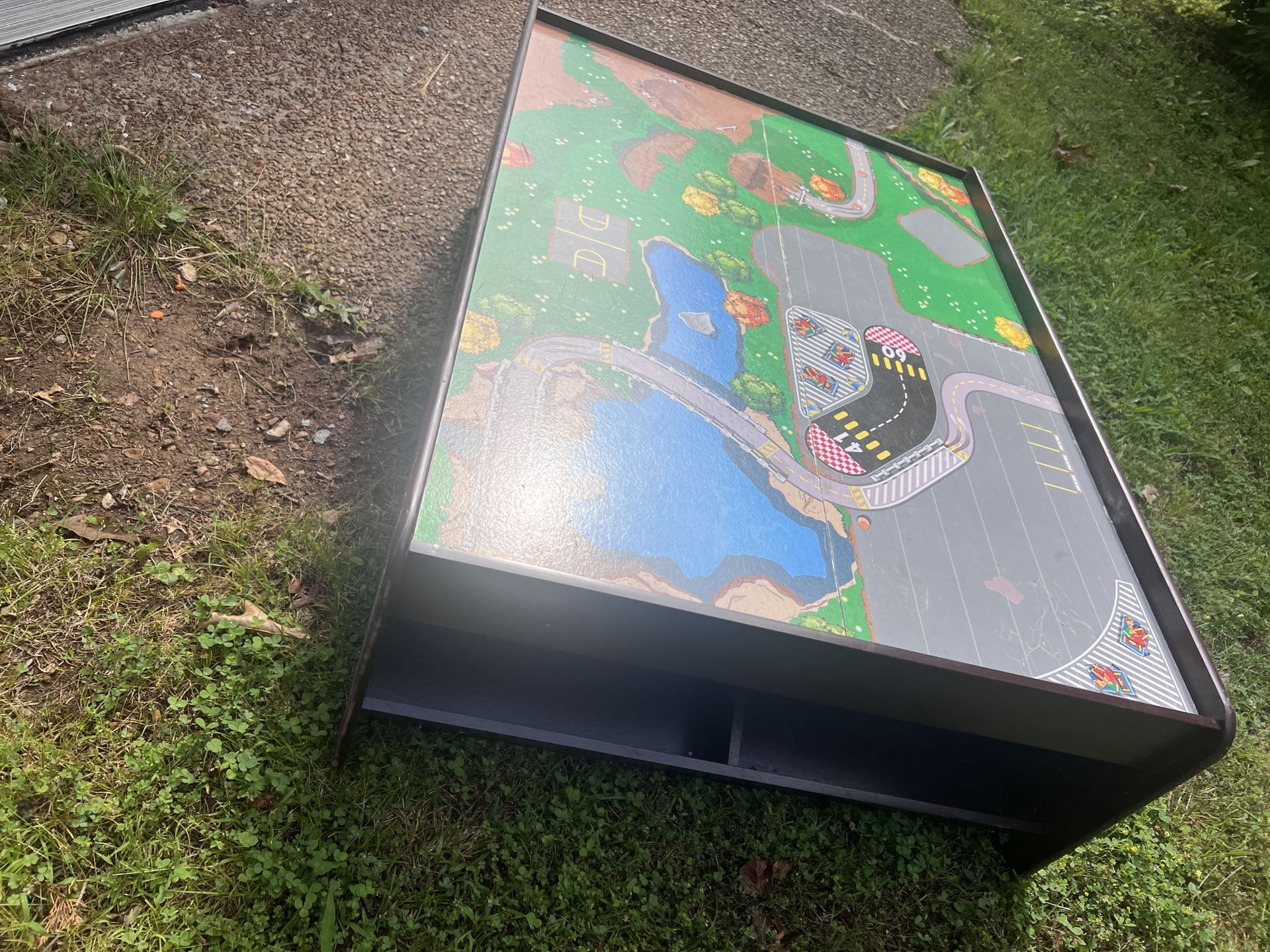 Toys Train Table