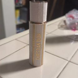 Christian Dior Travel Size 0.34 Fl Onzas. 10mil….