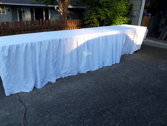 Banquet Tablecloth For Wedding Or Events With Lace Covers