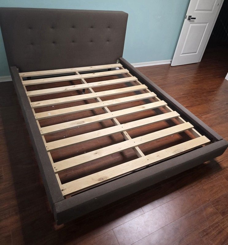 Vintage Look Green Sage Queen Bed Frame