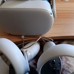 Meta Quest 2. Can Deliver For Xtra $5