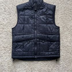 Nike ACG Vest Size Medium 