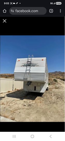Toy Hauler 5th Wheel
