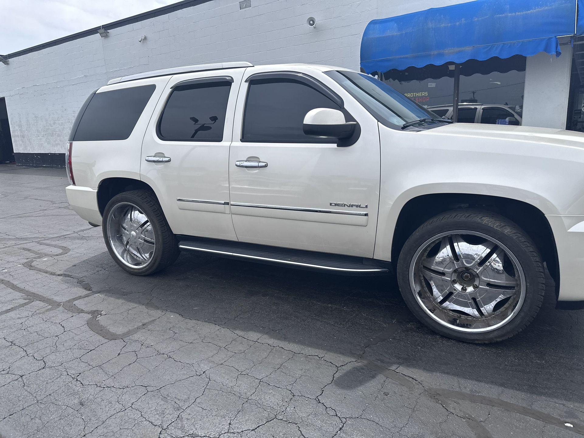 24 Rims Tires 