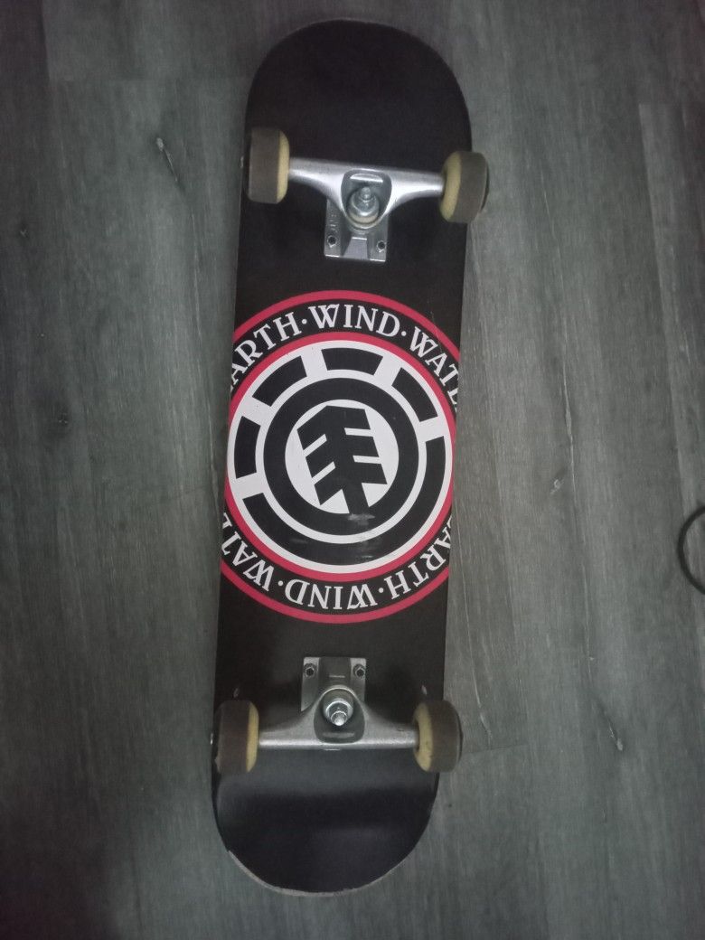 Element Skateboard+ Complete, All Parts R Element
