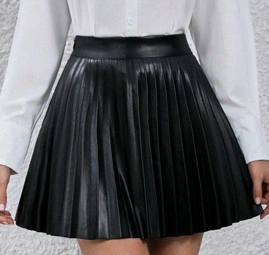 Pleated Mini Skirt