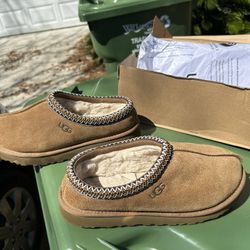 Ugg Slip On