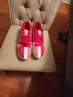 New Men's Nike Baseball Shoes Size 11.5