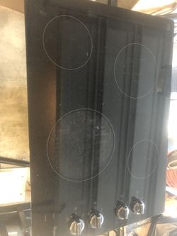 Whirlpool electric cooktop 30”