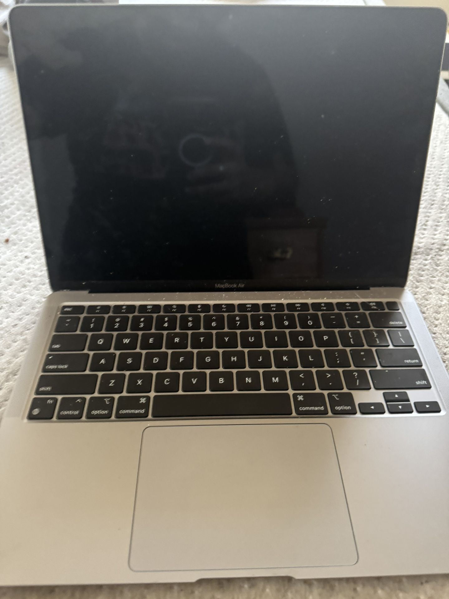 MacBook