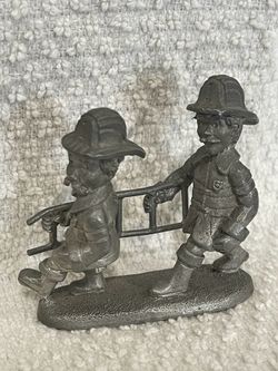 Spoontiques P1152 pewter firefighters figurine