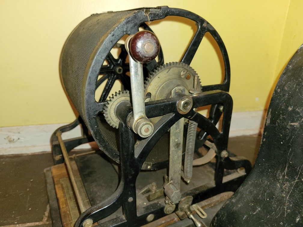 1903  Mimegraph Stencil Copy Printer