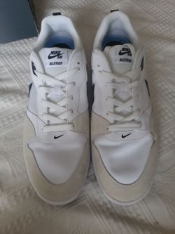 NIKE SB ALLEYOOP