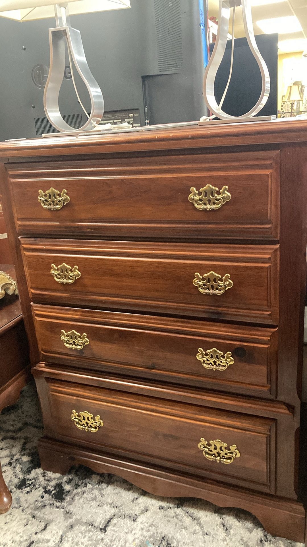 Broyhill 4 Drawer Chest
