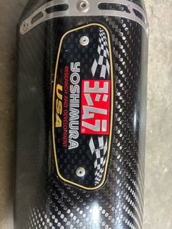 Yoshimura R-77 Carbon Fiber Exhaust Canister