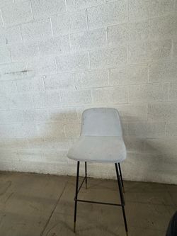 Gray Bar Stool w/ Black Metal Leg Finish