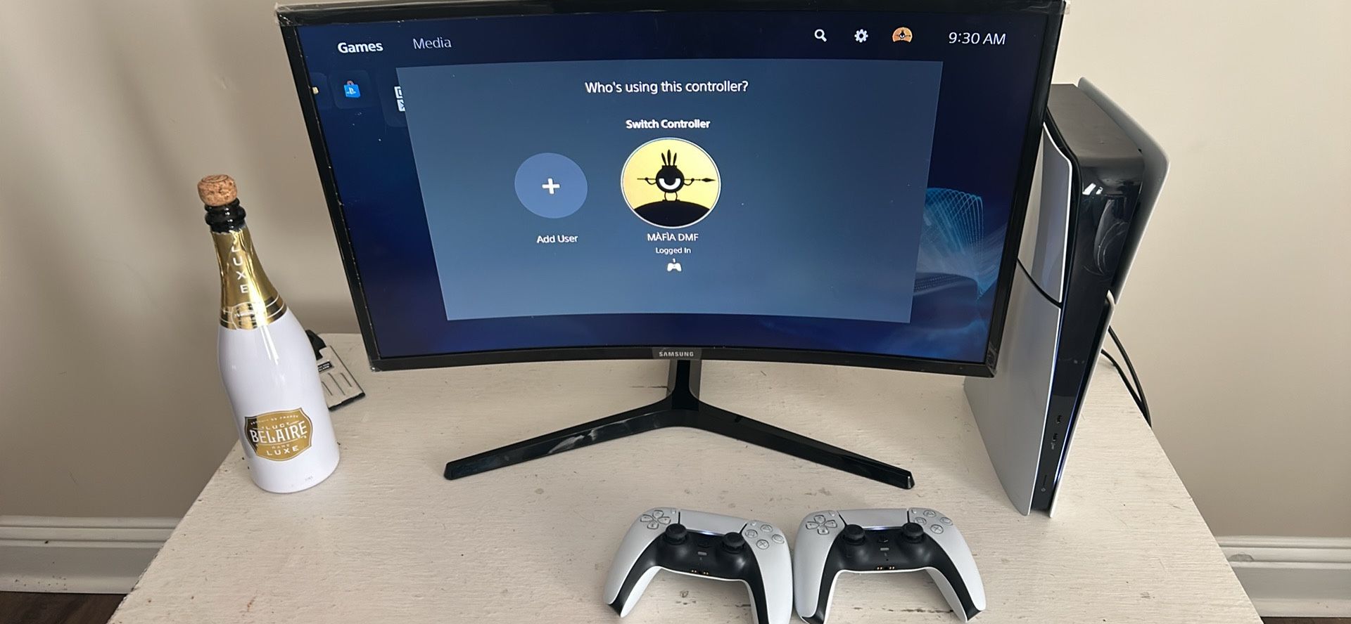 PS5 With 32inch Samsung Curved Monitor